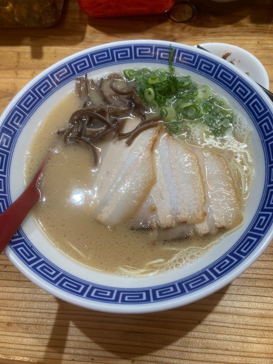 【ラーメン田中家】 博多ラーメン 730円🍜 替玉 170円 鹿児島県姶良市平松