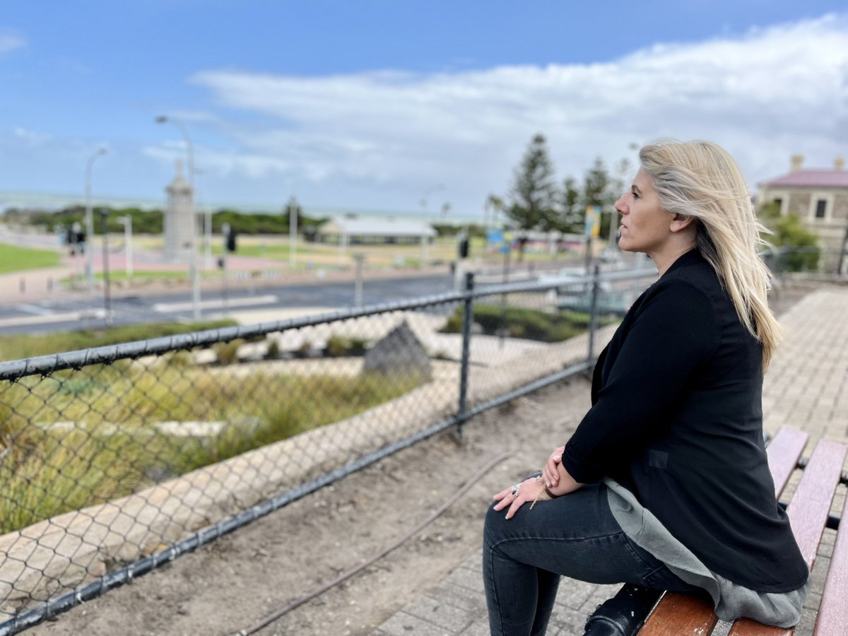 G_Westgarth's tweet photo. “Mutilated by mesh.”

Women injured by failed pelvic mesh implants are travelling across the country to hear how much their scars are worth. 

The Federal Court set to settle a decade long class action tomorrow, TONIGHT we talk to the victims. @ACurrentAffair9 https://t.co/TRH6olbou3
