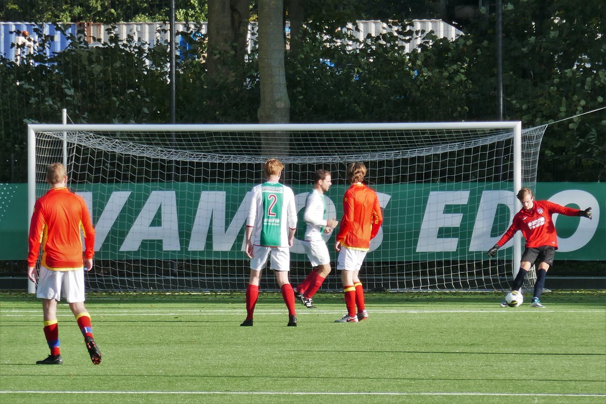 Vandaag jarig: UCS EDO (Eenheid Doet Overwinnen, 1921).
#otd #groundhopping #Utrecht #vamosEDO