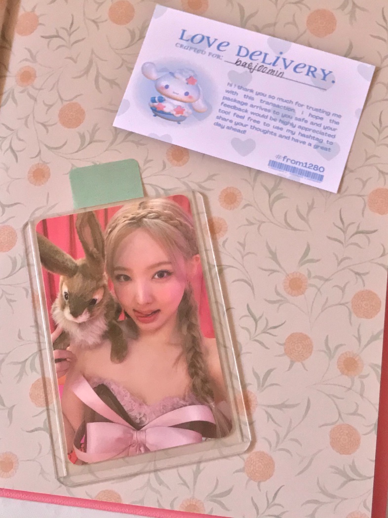 baejoomin's tweet photo. ... π #mailsformin
finally nayeon bunny haver ! thank u so much @hooncoll for the smooth and fast transaction π till our next ~
#from1280 https://t.co/whm3bgqqGt