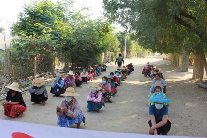 AugustMoe11's tweet photo. 707-day anti-military demonstration was continued by the protesters of Yinmarbin - Salingyi All Villages Strike in Sagaing Region on February 15.

#CrimesAgainstHumanity
#2023Feb15Coup
#WhatsHappeningInMyanmar https://t.co/jvrBonOQZ6 https://t.co/akn0SSPbH0
