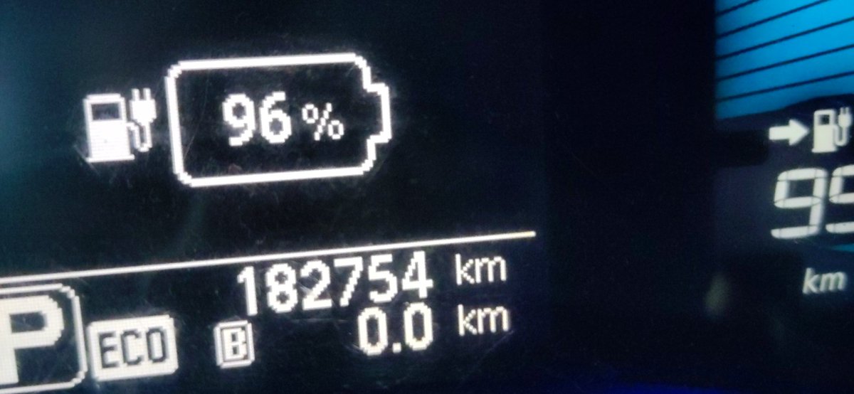 cell31986's tweet photo. @CleanElectrCast als ich anfing euch zu hören, war der Kilometer Stand noch zweistellig. Vielen Dank für die tolle Zeit die gefühlt nur ein paar Katzenwürfe andauerte. 👏👋 https://t.co/EXxYPrXlPK
