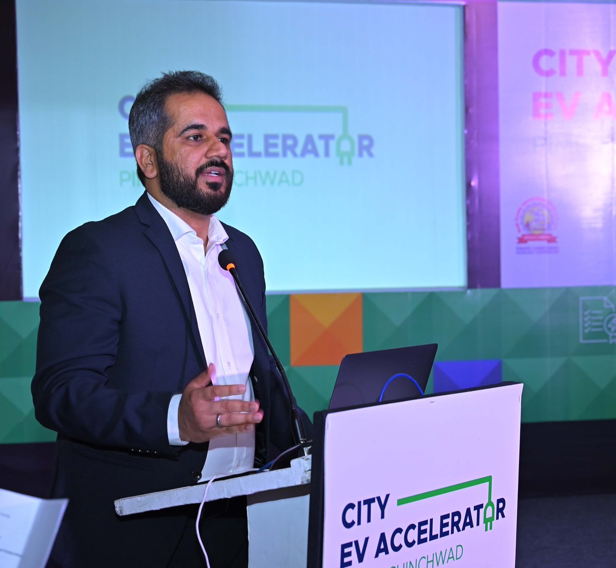 rmi_india's tweet image. To accelerate the deployment of #electricvehicles in Pimpri Chinchwad, @pcmcindiagovin and @RMI_India are hosting #CityEVAccelerator in Pimpri Chinchwad, today. #KnowledgePartner