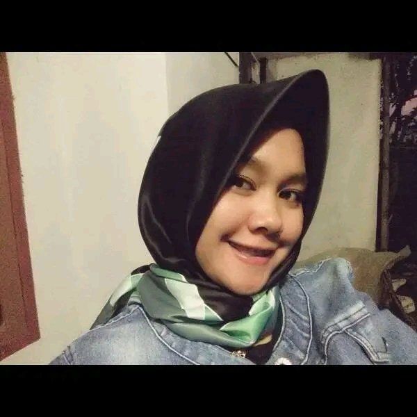 dewiass112's tweet photo. Selfy ndisek to https://t.co/UilI90DM7l