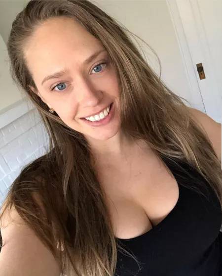 AgeGapDate1's tweet photo. Where is my sugar daddy?
https://t.co/0DK1CWOLSt

#SugarBabies  #sugardaddysite
#sugardaddy #sugarbaby #SugarDaddys #sugardaddyneededasap #SugarDaddySerious https://t.co/uHWrrOlWyL