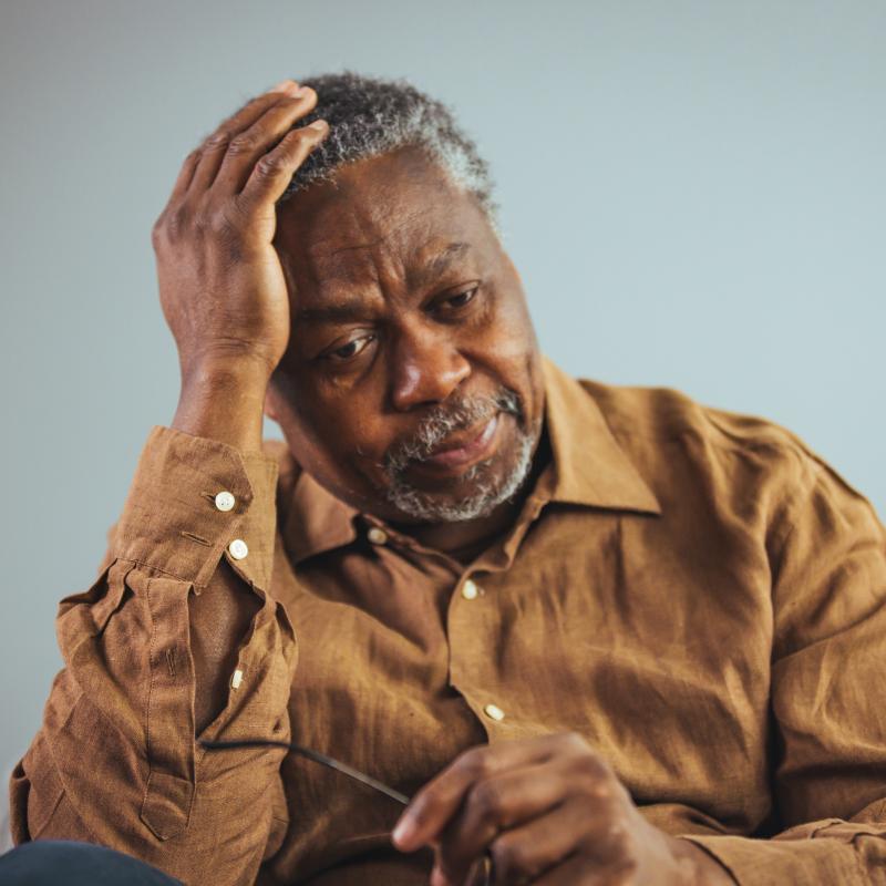 OrgSims's tweet image. New patient to treat. Alan is a 73-year-old Black man. He recently presented to his family doctor with a three-week history of productive cough, shortness of breath and fatigue. Treat Alan at howitreat.md/clinic/lung_ca…