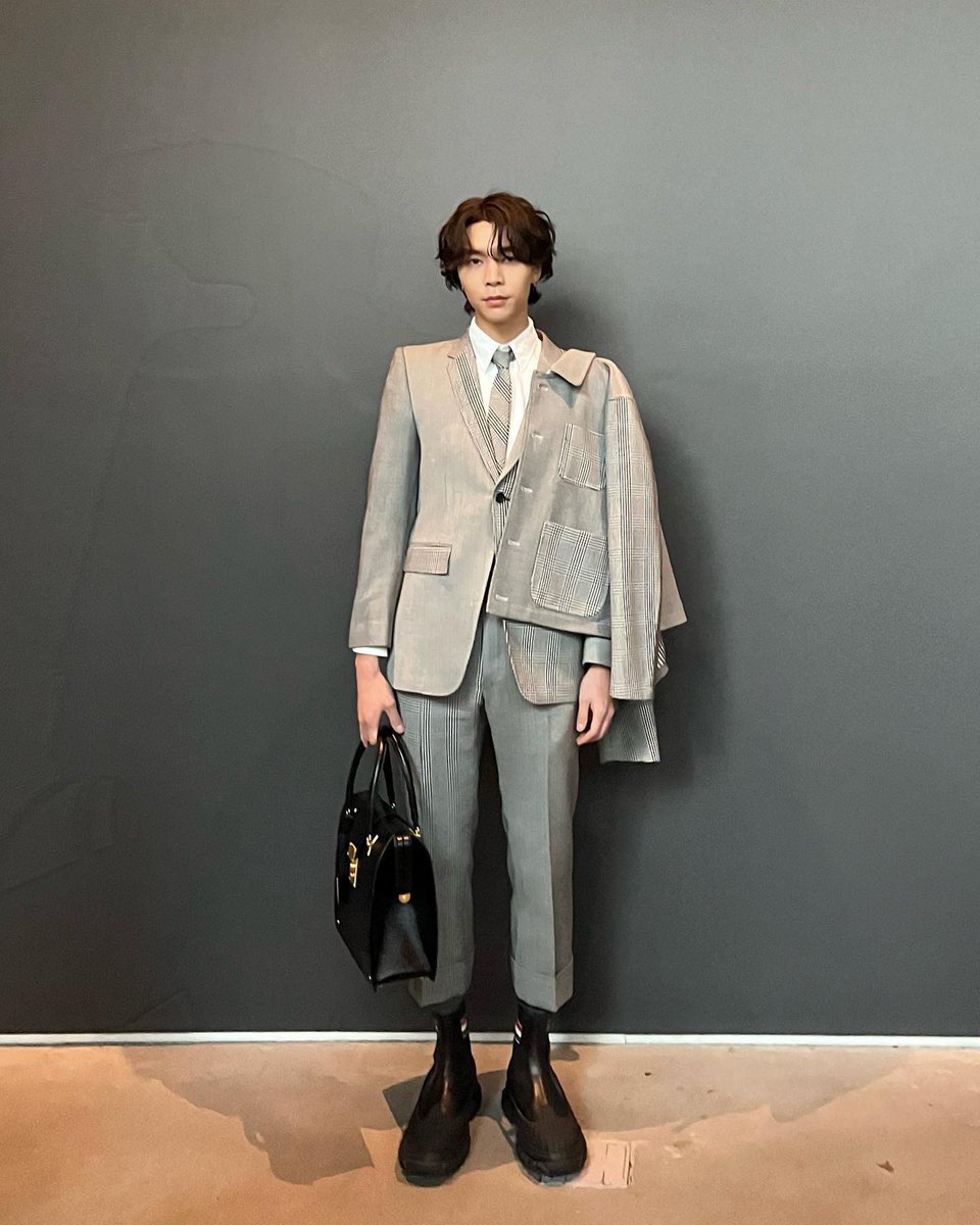 (시)어머니가 좋아하시겠다 영호야 ...
너를 누가 이렇게 예쁘게 낳았니 ...