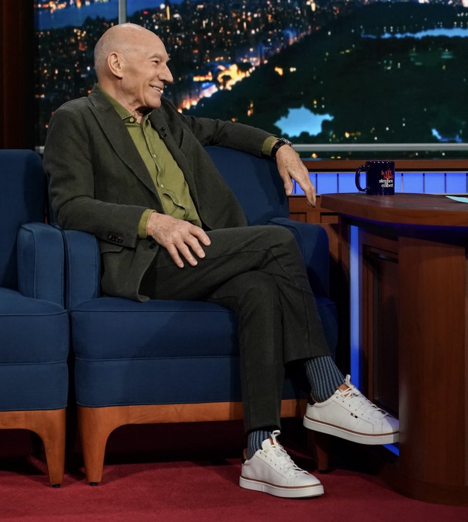 Herr_Ikithon's tweet photo. I have been mesmerized by his shoes for over an hour now #SirPatrick https://t.co/39EBaHq7Zs