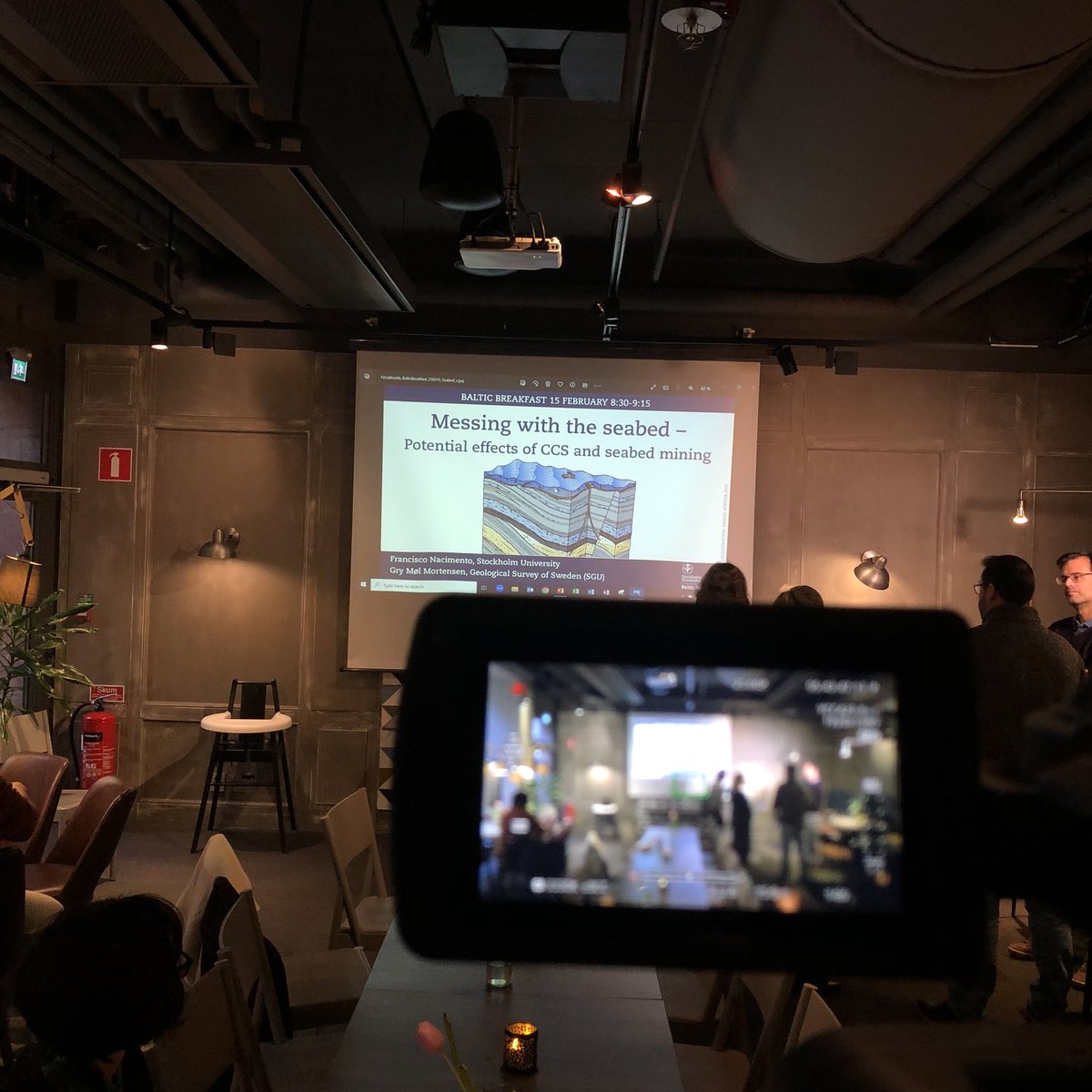 Dags för #BalticBreakfast I dag om ingrepp i havsbotten – möjliga effekter av CCS och djuphavsgruvdrift bl a med Francisco Nacimento vid <a href="/deepsthlmuni/">DEEP at Stockholm University</a> på Stockholms universitet. <a href="/ostersjocentrum/">Stockholms universitets Östersjöcentrum</a> Följ live från 8:30 su.se/stockholms-uni…