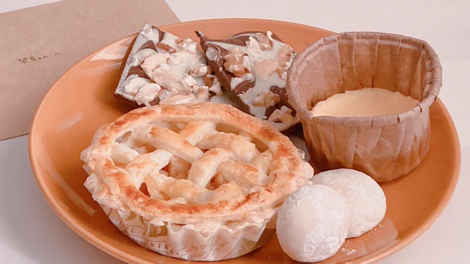 街灯さんからバレンタインに手作りのお菓子を頂きました(*'꒳`*)すごく美味しかったです!! 