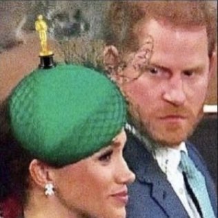 AllexmarieHoll1's tweet photo. Was she worth it Harry????? Nope she wasn’t. In this moment I believe 100% you knew she wasn’t but it was all too late. 
#HarryAndMeghanAreFinished 
#SheWasntWorthIt #YoureAFool #narcissisticabuse https://t.co/y0vZviwVAm