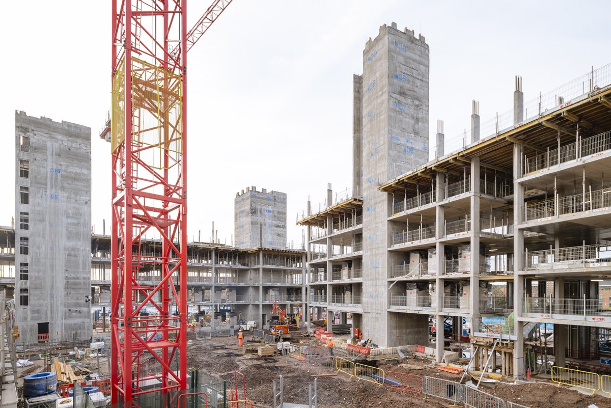 morecrofts_uk's tweet image. Fantastic to join @bandkbuild on-site at the huge 702-bedroomed @IslandQuarter project as we showcase our accommodation sector expertise.

#Electrical design complete; now it&apos;s time for installation! #eletricalengineering