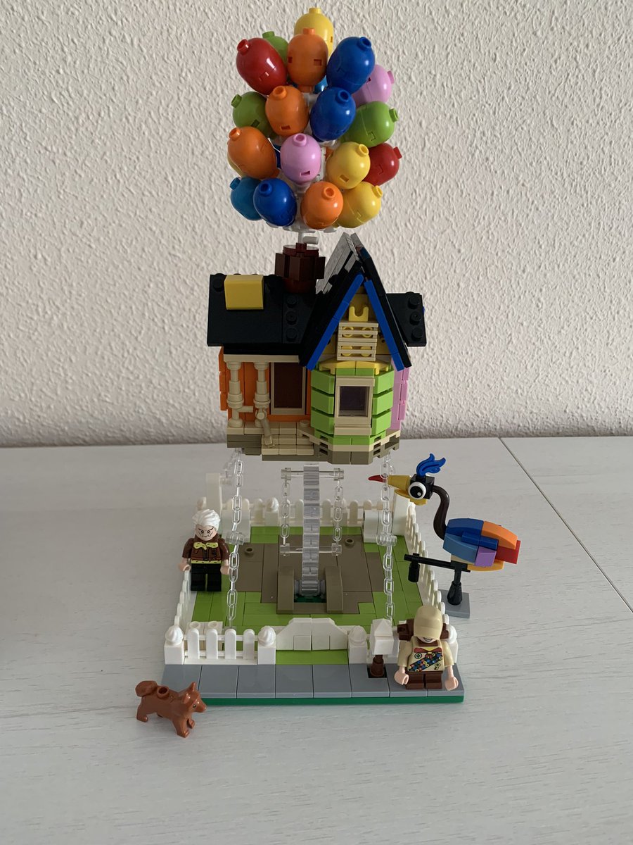 PetitAlba's tweet photo. El lego más chulo. https://t.co/NxUzYLku0C