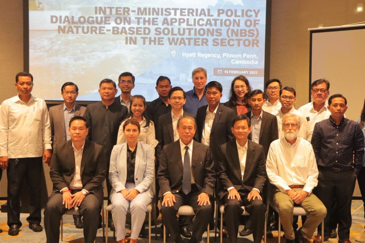 TomovaMarie's tweet photo. @WorldBankWater bringing in relevant Ministries to discuss the results of our assessment on the application of Nature-based solutions for #sustainable &amp; climate-resilient #watersupply across #Cambodia, existing barriers and entry points for integration into policy&amp;planning 💦 https://t.co/7VwZL5rV5T