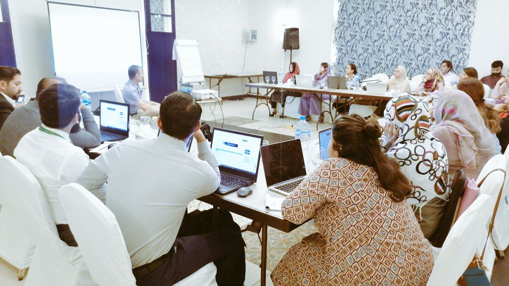 A super housefull workshop on New approaches to observational and trial data by Dr. Nick Brown <a href="/AKUGlobal/">Aga Khan University</a> <a href="/imran_nisar/">M Imran Nisar</a> <a href="/FyezahJehan/">Fyezah Jehan 👩🏻‍💻🇵🇰</a> supported by D43 PIDEMP research training program funded by Fogarty International Center, NIH, USA <a href="/drsyedasad/">Asad Ali MBBS, MPH</a> 👏👏👏