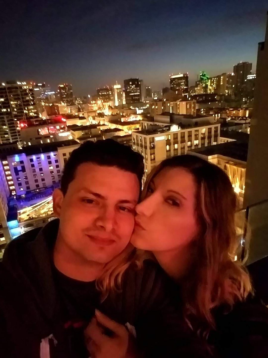swiffer1_'s tweet photo. Happy valentines day love❤️ thank you for all the years of joy you have brought me😘 #mysweetsummer 😍 https://t.co/CarQcLQ12t
