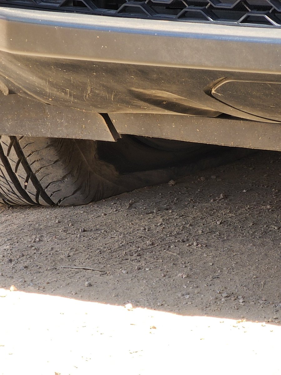 Deepuroyal99's tweet photo. I Raised Many Complaints but no one solved my issues now my tyre was flat...i was on road...hell the service with tata @RNTata2000 @TataCompanies @TataMotors @tatatrusts @TataSteelLtd 
97056 99999 
Bhel
Hyderabad https://t.co/HRIz1CSzGa