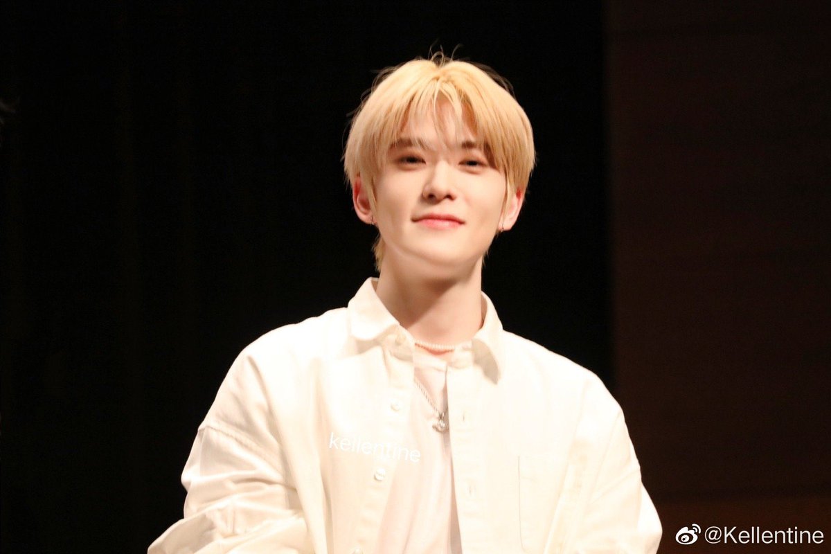 valentinesboy97's tweet photo. 230205 사운드 웨이브 대면 팬싸 #JAEHYUN #재현 #NCT127 
출처: https://t.co/qFqZXIExZK https://t.co/jU9hVDu3hf