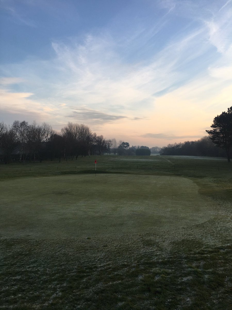 Hornsea Golf Club Greenkeepers tweet media