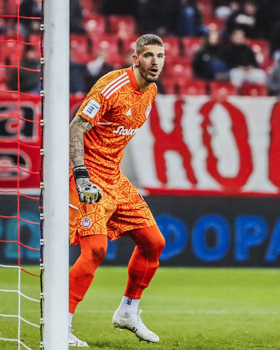 olympiacosfc's tweet image. Paschalakis appreciation post! 🧤

#Olympiacos #Paschalakis
