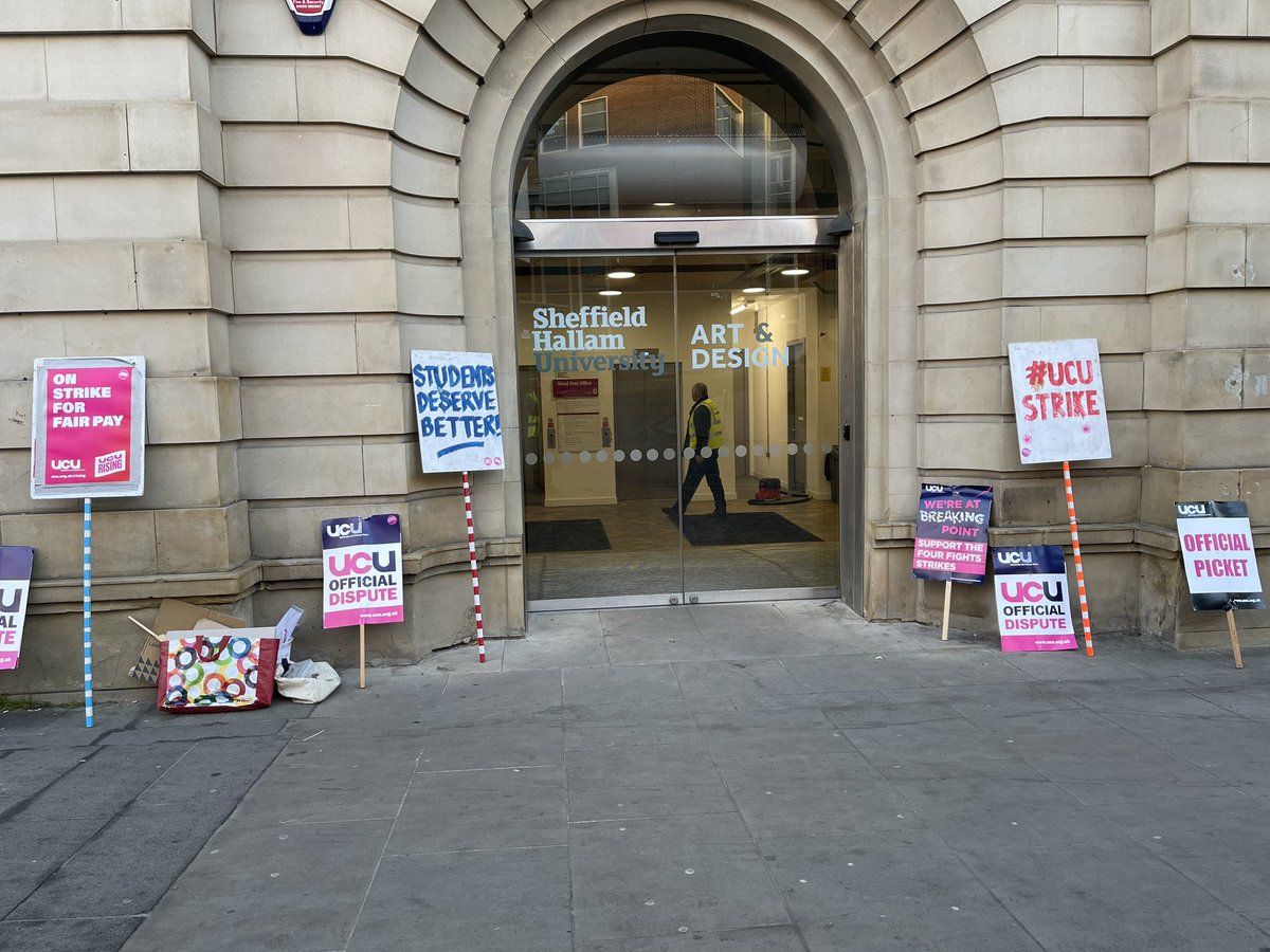 All set up for another morning on the art school @UCUHallam @ucu picket line - come down & show some support! #ucurising #OneOfUsAllOfUs