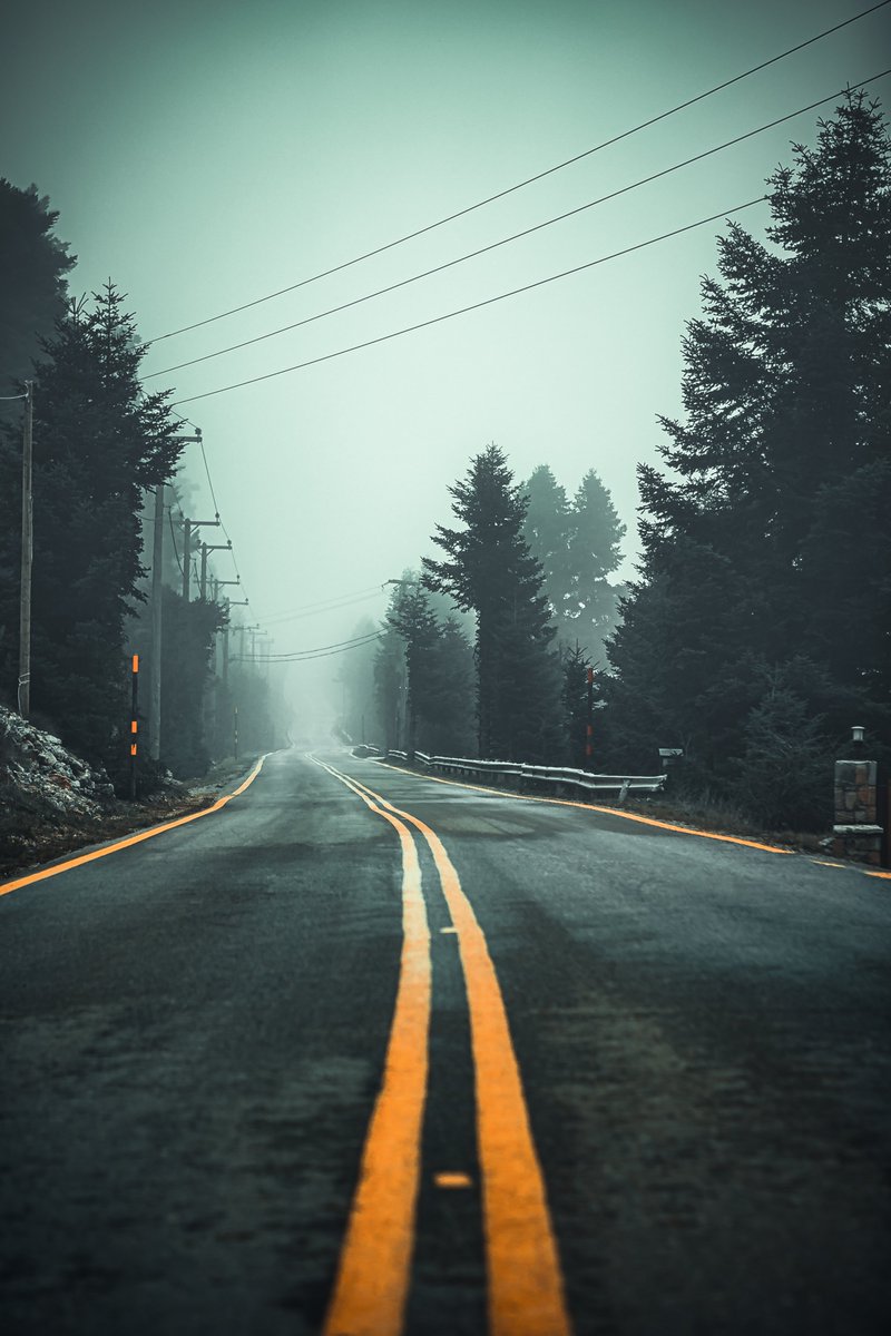 teexels's tweet photo. inevitable gm with an amazing dark weather ☁️ https://t.co/AKD5zPBWGU