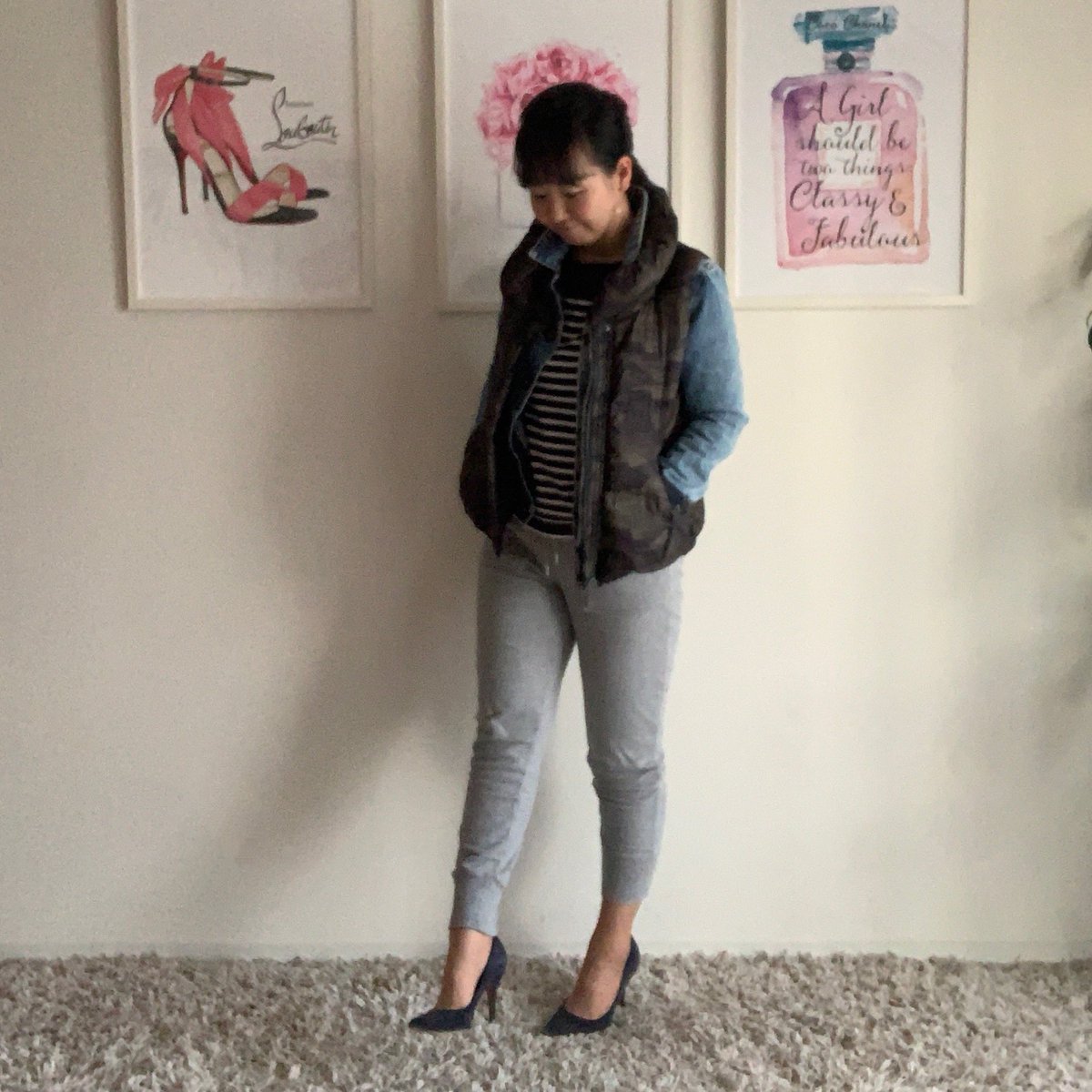 omenterprise's tweet photo. 本日のコーデ♪
レイヤーは…楽しい🥰
そして柄on柄も楽しい🥰
⭐︎Cloth:
Tops: #macphee
Outer: #AudreyandJohnWad
Jacket: #DIESEL
Pants: #UNIQLO
Shoes: #KarmineMode
⭐︎Perfume:
#Dior: #MissDior https://t.co/pugbrU0bCy