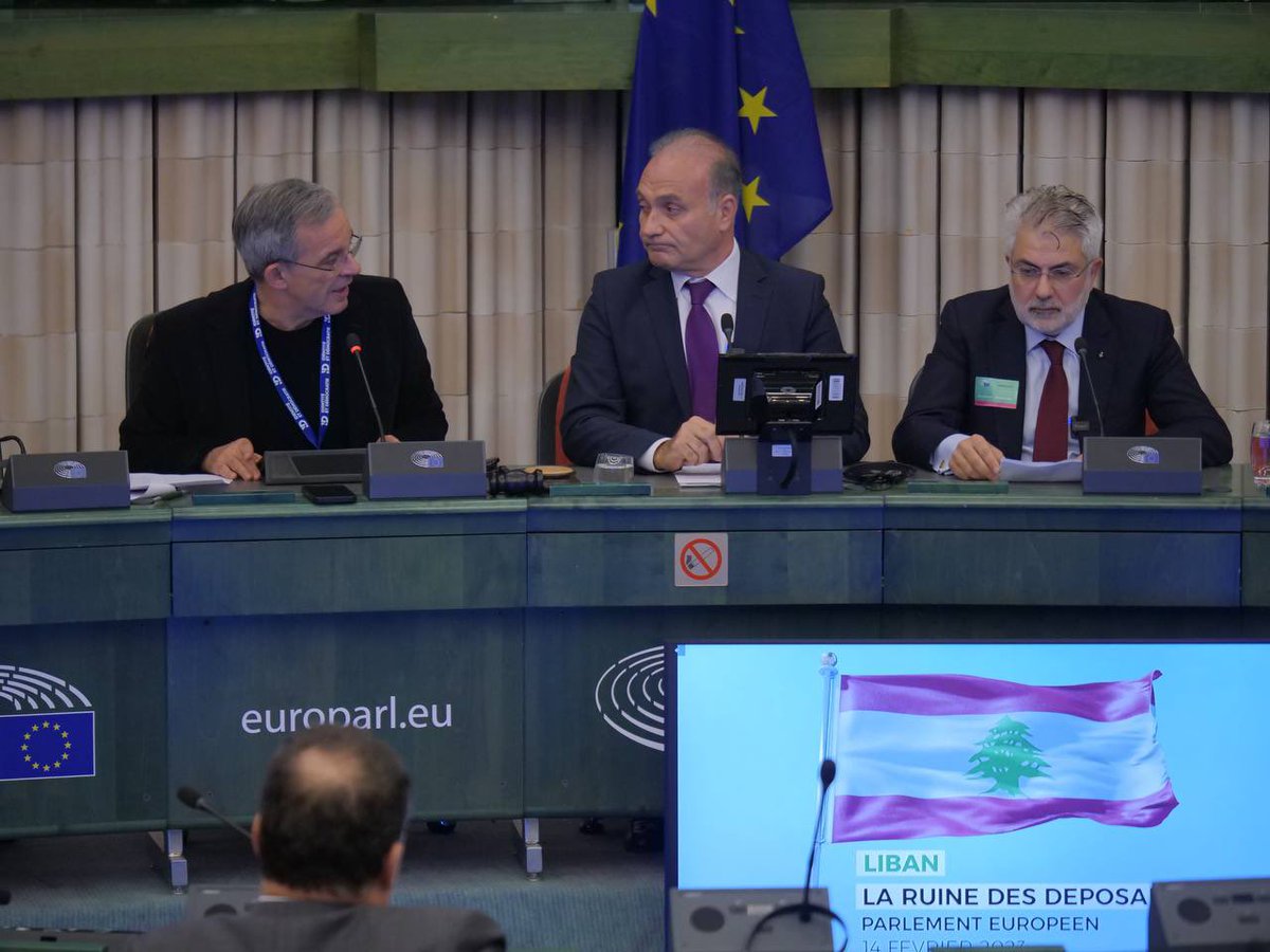 PatriotesEurope's tweet photo. Le Liban traverse une crise économique sans précédent qui a vu notamment le blocage des comptes épargnes. Thierry Mariani recevait, hier soir, deux représentants du collectif des déposants pour débattre de cette situation dramatique et de la façon de relever l'économie libanaise. https://t.co/ch4aZl7eDg