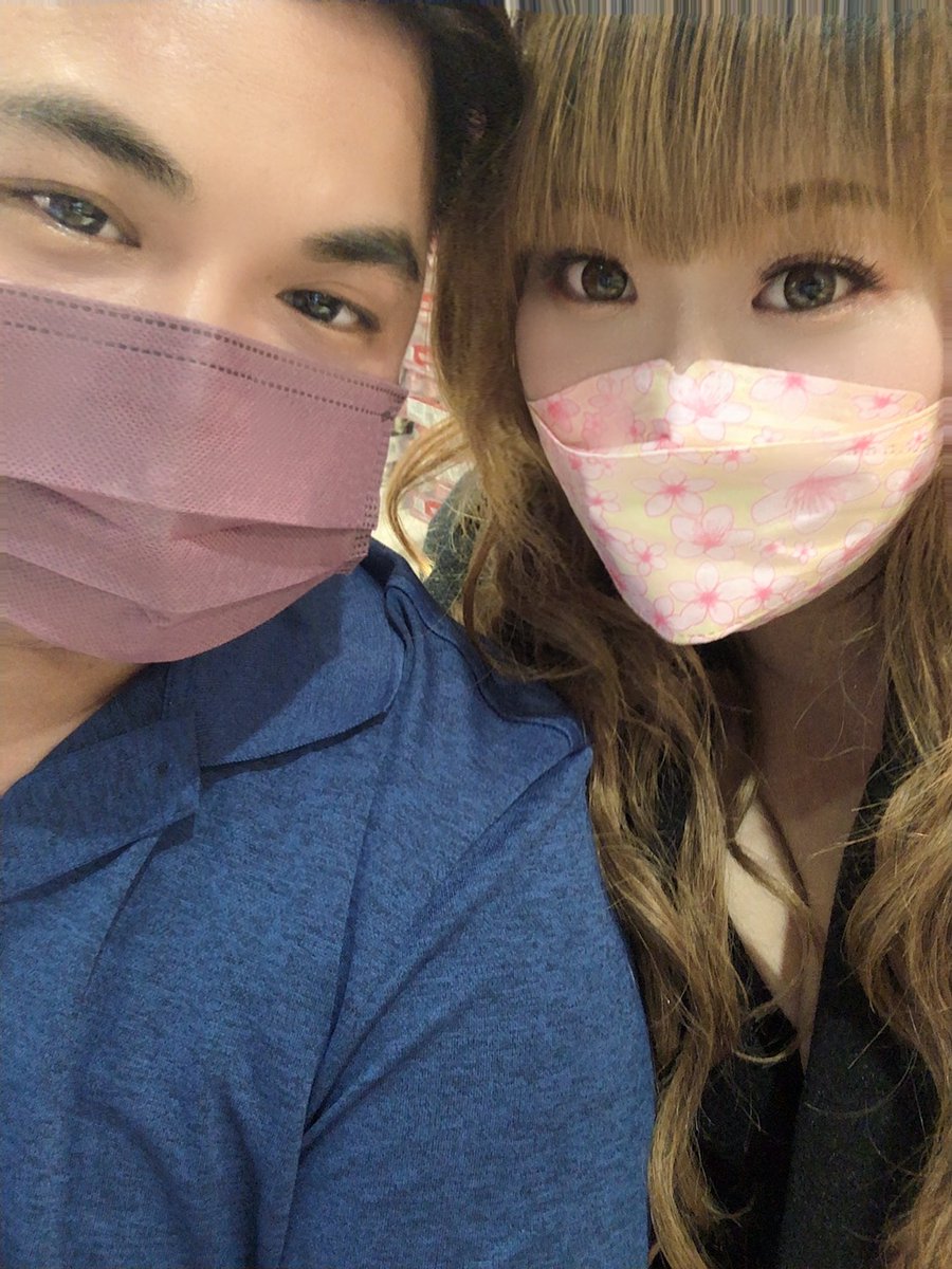 zhouyiting19834's tweet photo. 奶妹回台中嘍~~
台南的小哥哥們真不熱情..😭
害奶妹滿心期待的想當美食被品嚐..
結果大失所望😝
還有台中的小哥哥想來活塞運動一下的嗎？😘
奶妹的車頭燈要夠力的活塞才會越大越亮喔😍😍
快來讓奶妹驗証活塞夠不夠力
Line:songss1217
#台中個工 
#台中約炮 
#台中約會
#大奶
#騷小穴 https://t.co/N0BpX8L5aR