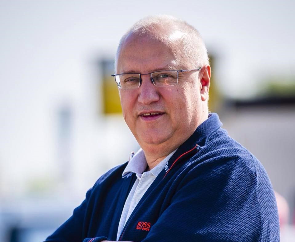 Voetbalvoorzitter en ondernemer Patrick De Doncker uit Affligem overleden ringtv.be/sport/voetbalv… 
#RINGtv