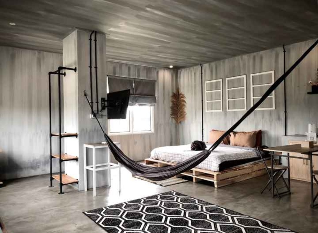 Widino's tweet image. Mau share beberapa hotel wishlist gw buat staycation yg kamarnya keliatan nyaman bgt, jadi ga pengen ke mana mana haha.

Ratenya juga masih OK mulai dari 500ribuan, ada yg pake bathub juga di kamarnya.

Yg punya referensi hotel nyaman dan unik buat staycation boleh tambahin ya.