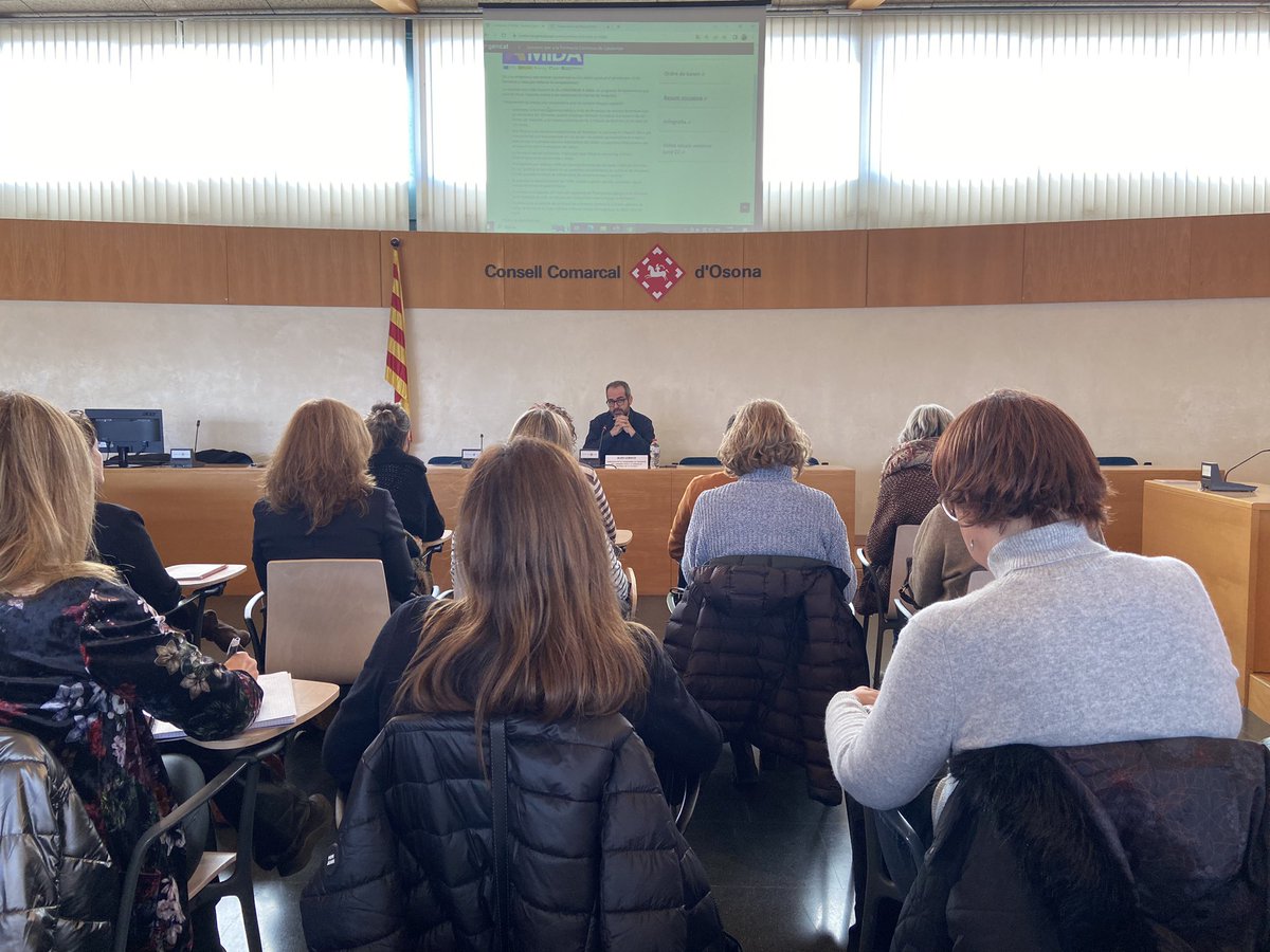 viccomerc's tweet image. Presents a la Jornada “Programes del Consorci per a la Formació Contínua de Catalunya” del #conforcat de la @gencat @alexlobaco @PIMEComerc @PimecFormacio #vic