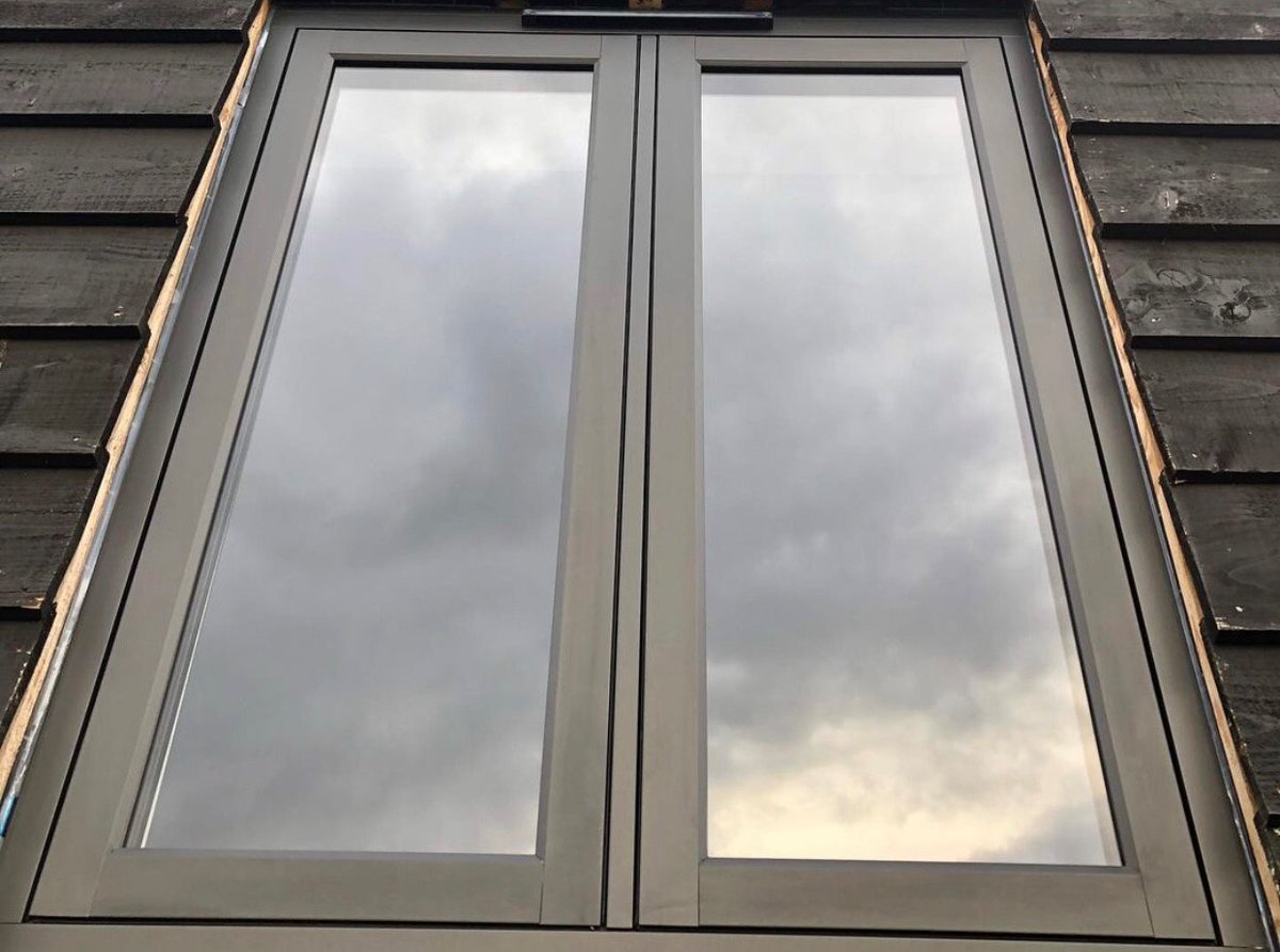 residence9's tweet photo. R9 arched windows in Eclectic Grey are bold and breath-taking on this stunning barn conversion property 🤩
Expertly installed by TAF Home Improvements
👏Visit https://t.co/Z8HU37wqjj
#residencecollection #residence9 #eclecticgrey #drama #modern #barnconversion #myresidence https://t.co/7hVYY5Y5En