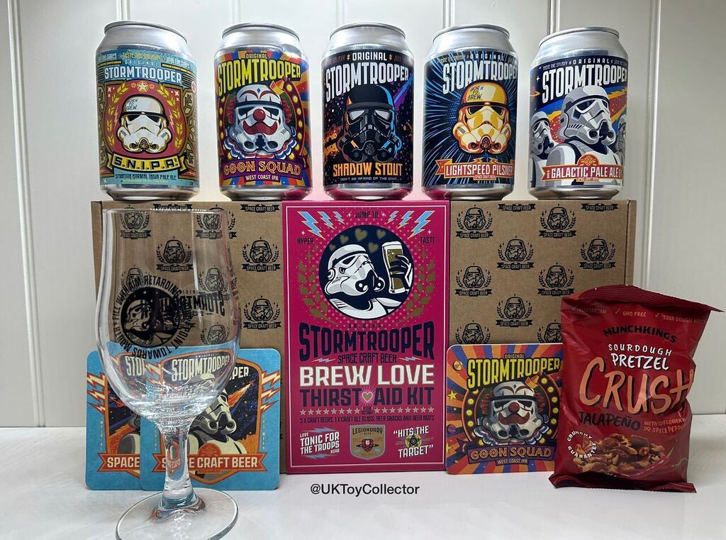 UKToyCollector's tweet image. A Valentine’s Day gift from my awesome wife!! The #BrewLove #ThirstAidKit by the brilliant team 
@OriginalStormtrooperBeer
#OriginalStormtrooperBeer
🥰👍🏻 I absolutely love the packaging designs this team come up with. So I’ve opened this up to preserv… instagr.am/p/CorXYPPq1ce/