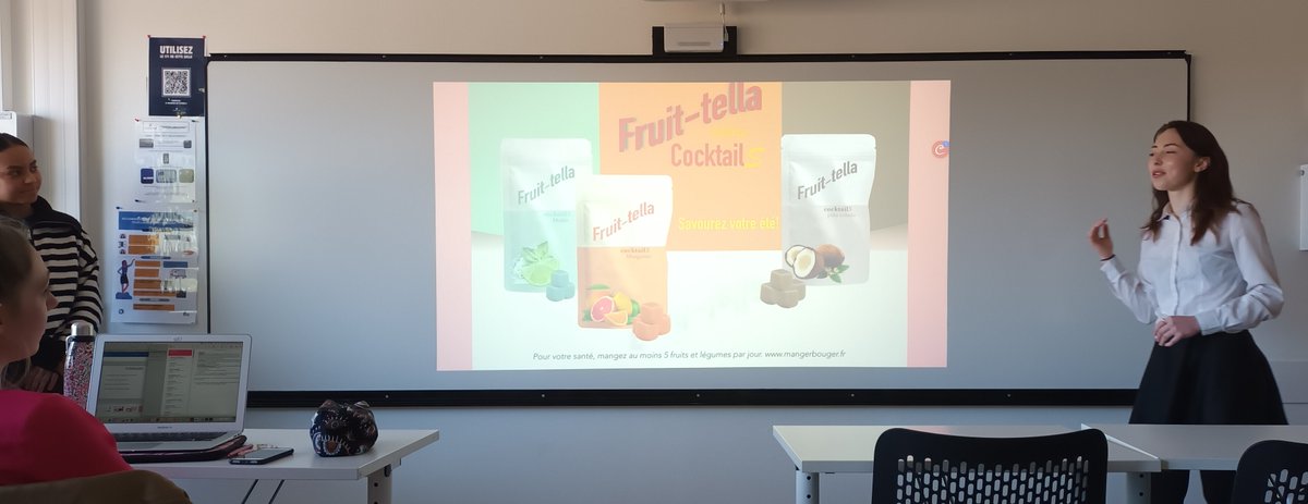 KCayrou's tweet photo. Dernière séance de #marketing avec mes 1ère année à l'@iscpaToulouse Trop forts, ils m'ont bluffé... surtout ils se sont amusés ♥ #travail #bonheur #cestpossible https://t.co/Hkoe4dTELr