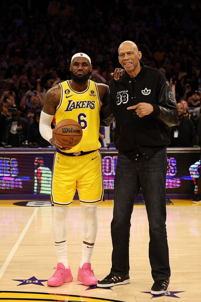ParlonsNBA's tweet photo. Putain la photo de malade mental, 76.775 points à eux deux https://t.co/VWJOqUswrS