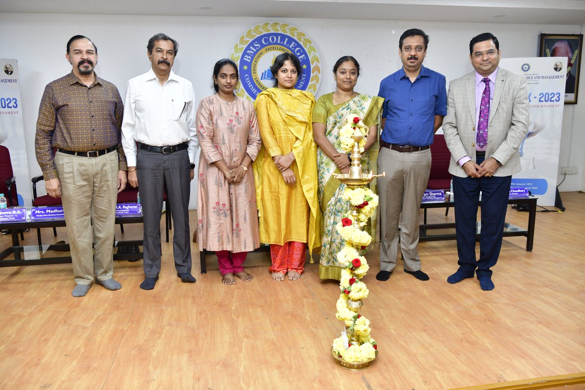 CollegeBMSCCM's tweet photo. Mindtrick-2023 All India Level Chess Tournament at BMSCCM. Mrs.Aarthie Ramaswamy – Woman Grand Master/Under 18 World Champion and Mrs Aishwarya – Under 19 World Champion were the chief guests for the program.
#BMSCCM #chesstournament https://t.co/mM5yNAJsuf