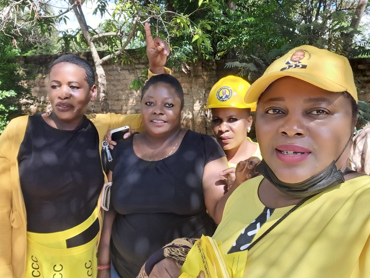 TEDIOUS CHATORA On Twitter RT mutsamu With Colleagues In Chinhoyi Tedious chatora on twitter rt mutsamu with colleagues in chinhoyi