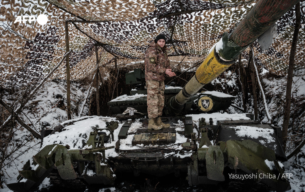 AFP News Agency on Twitter "Ukraine promised European tanks, as Russia