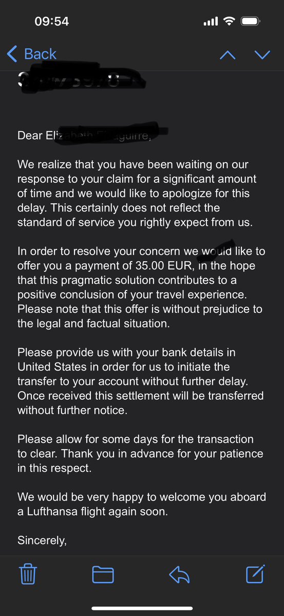basquechic1's tweet photo. @lufthansa 35.00 Euros?! Absolute disgrace! After 3 days of flying due to delays, luggage lost for 35 days! No clothes or belongings the ENTIRE trip! You have got to be kidding! Star Alliance? This is what you call customer service? So dissatisfied. https://t.co/P3LjJVsYn8