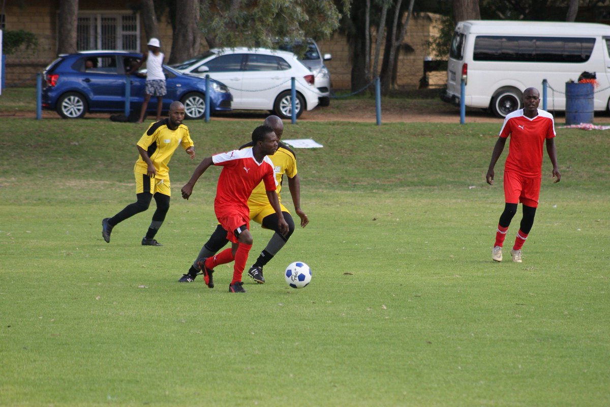 Legend_35_FC's tweet photo. @MlMams a bafowethu for life, well executed let’s keep it moving #LG35 #MML #Mamsmastersleague https://t.co/5mEXGXKh1Y