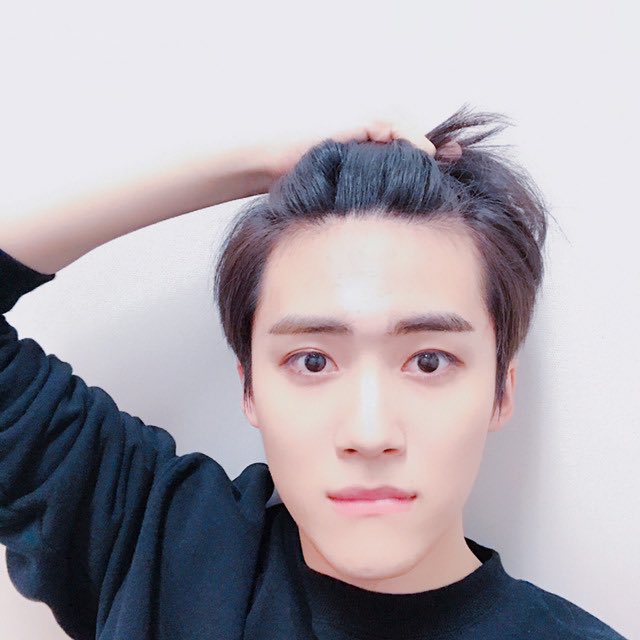 allthingsyanan's tweet photo. 170208 #YANAN Fancafe https://t.co/ofrz6ysoLL