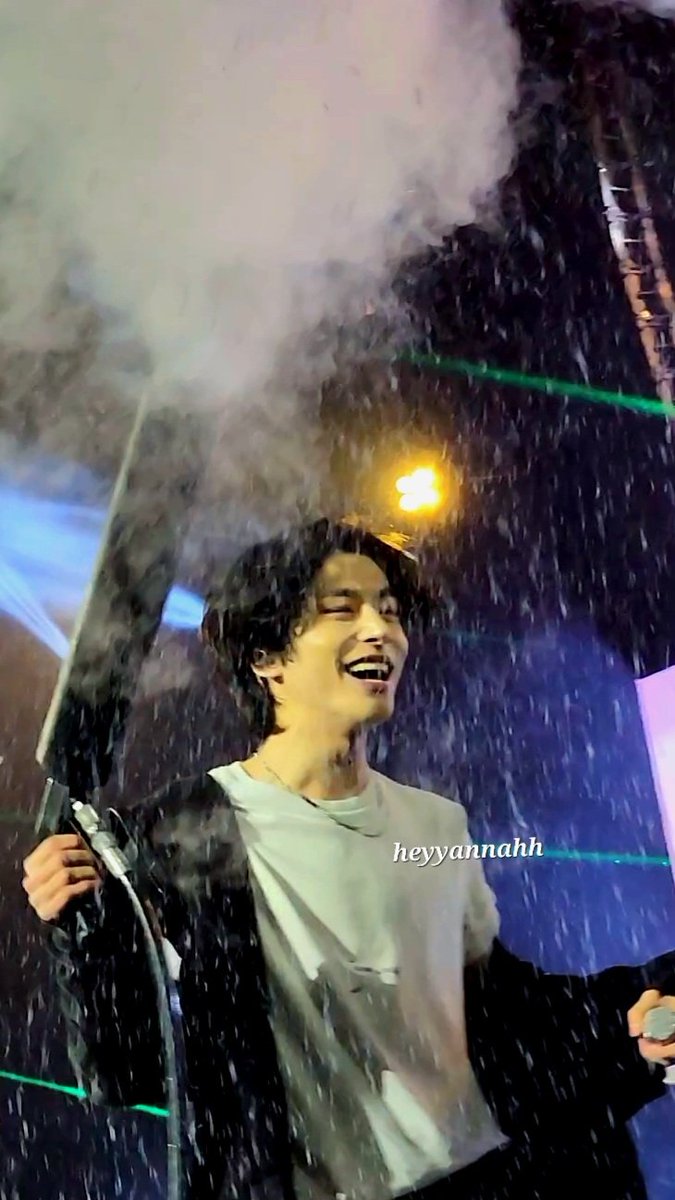 onlyonejaeyun's tweet photo. this shots of jake is the real meaning of happiness 🤍✨️ https://t.co/S0klswM0dU