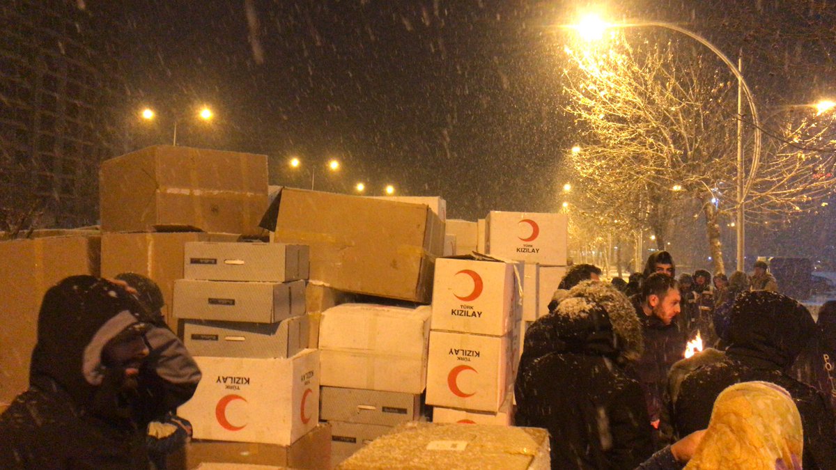 _YusufBattall's tweet photo. #diyarbakır #deprem  75 park bataniyeler geldi ordan temin edebilirsiniz https://t.co/D6De547t2c