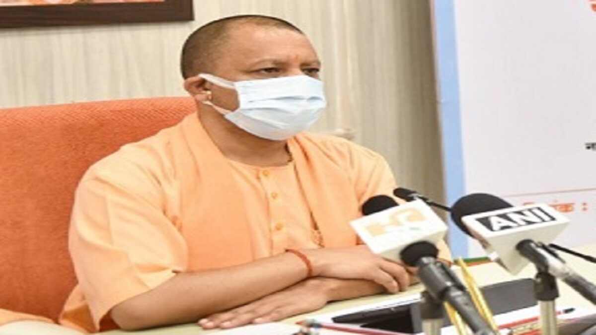 Utkarsh singh (@utkarsh5556) on Twitter photo माननीय मुख्यमंत्री <a href="/myogiadityanath/">Yogi Adityanath</a> जी आप आने वाले समय में भारत के ( प्रधानमंत्री ) बने ।
ऐसी हम कामना करते है 🥰🥰🥰 #THANKS_YOGI_JI_FOR_UPSI9534 माननीय मुख्यमंत्री <a href="/myogiadityanath/">Yogi Adityanath</a> जी आप आने वाले समय में भारत के ( प्रधानमंत्री ) बने ।
ऐसी हम कामना करते है 🥰🥰🥰 #THANKS_YOGI_JI_FOR_UPSI9534