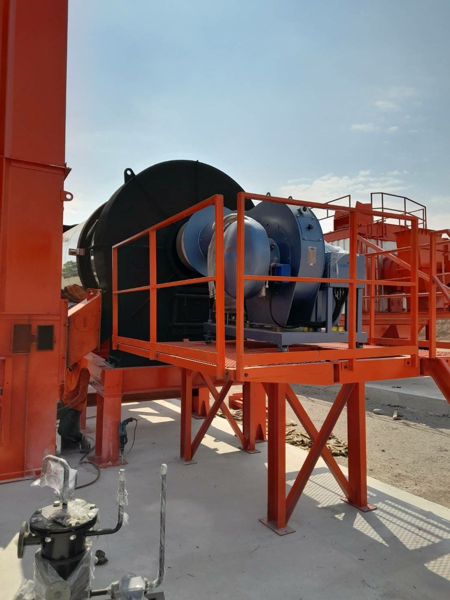 burner_ebico's tweet photo. On-site picture sharing from Thailand customers, EBICO EBS900NQ working site in asphalt mixing plant.
#ebico #ebicoburner #asphalt #mixing #onsite #industrial #industrialburner https://t.co/Tpcn1ndu9l
