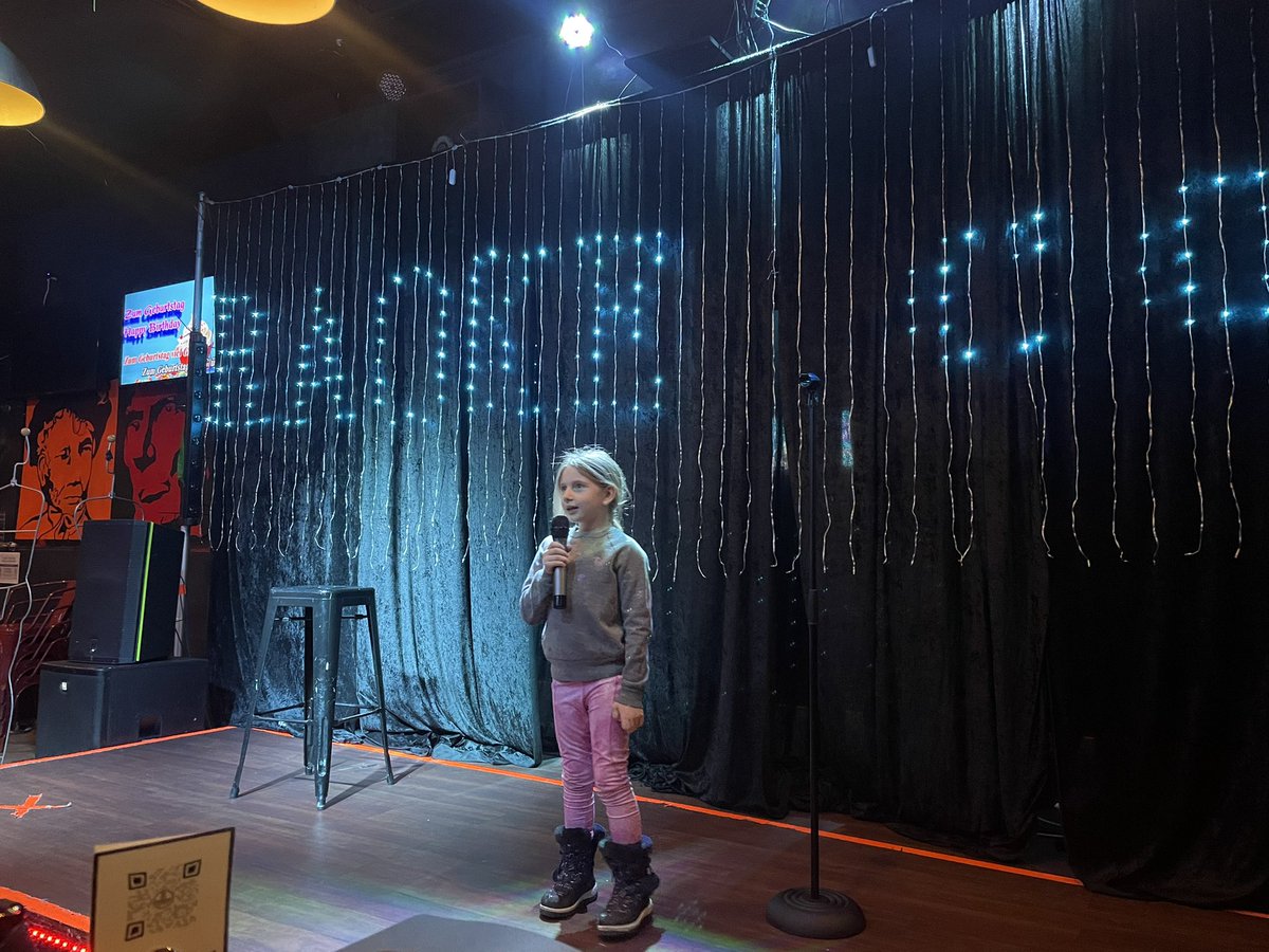 SimpleBandG's tweet photo. Karaoke with Gabo &amp; Taco Tuesday. 
 Only at your friendly neighborhood bar👌🌮😋🍹 #SimpleHomeOfTheArts

#BrightwoodStrong #culinaryarts #washingtondc #simplebar #brightwood #uptowndc #uptownmainstreet #pertworth #TacoTuesday https://t.co/vSTbnW6rfV