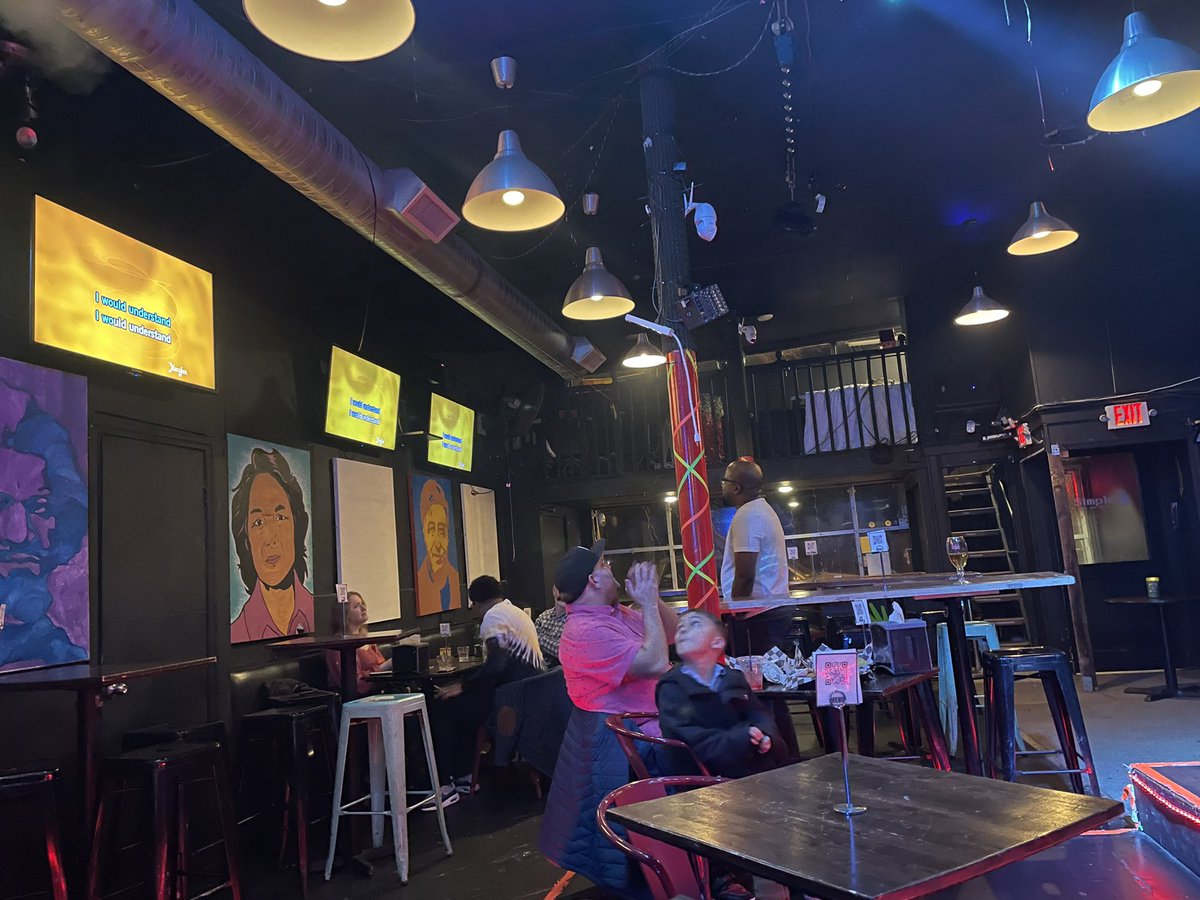 SimpleBandG's tweet photo. Karaoke with Gabo &amp; Taco Tuesday. 
 Only at your friendly neighborhood bar👌🌮😋🍹 #SimpleHomeOfTheArts

#BrightwoodStrong #culinaryarts #washingtondc #simplebar #brightwood #uptowndc #uptownmainstreet #pertworth #TacoTuesday https://t.co/vSTbnW6rfV