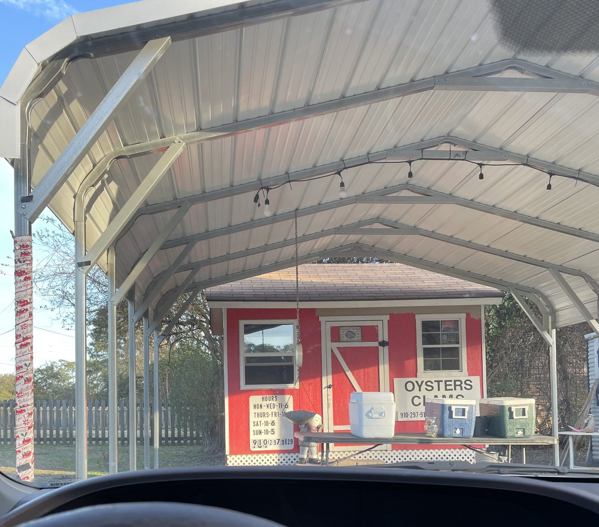 Lukas_ecobio's tweet photo. In #wilmingtonnc there is local fisherman that sells fresh shrimp from his shack on Gordon Road. Thousands of people drive past him, but today he only got two customers. This is far better than grocery store shrimp! He sells them head removed too. ~$10/lb.
#nccatch https://t.co/FXx9mkb55G