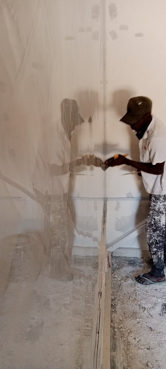 CBlessboy's tweet image. We call it stucco